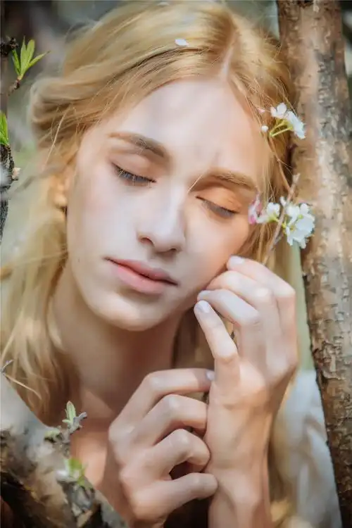 妈妈的闺蜜电影海报